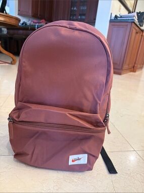 Nike Maroon Everyday Backpack with Front Zip Pocket